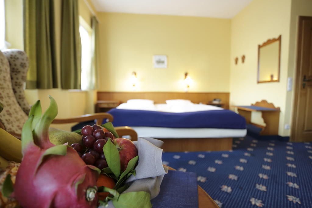 Minotel Jagdhotel Rose Miltenberg Dış mekan fotoğraf